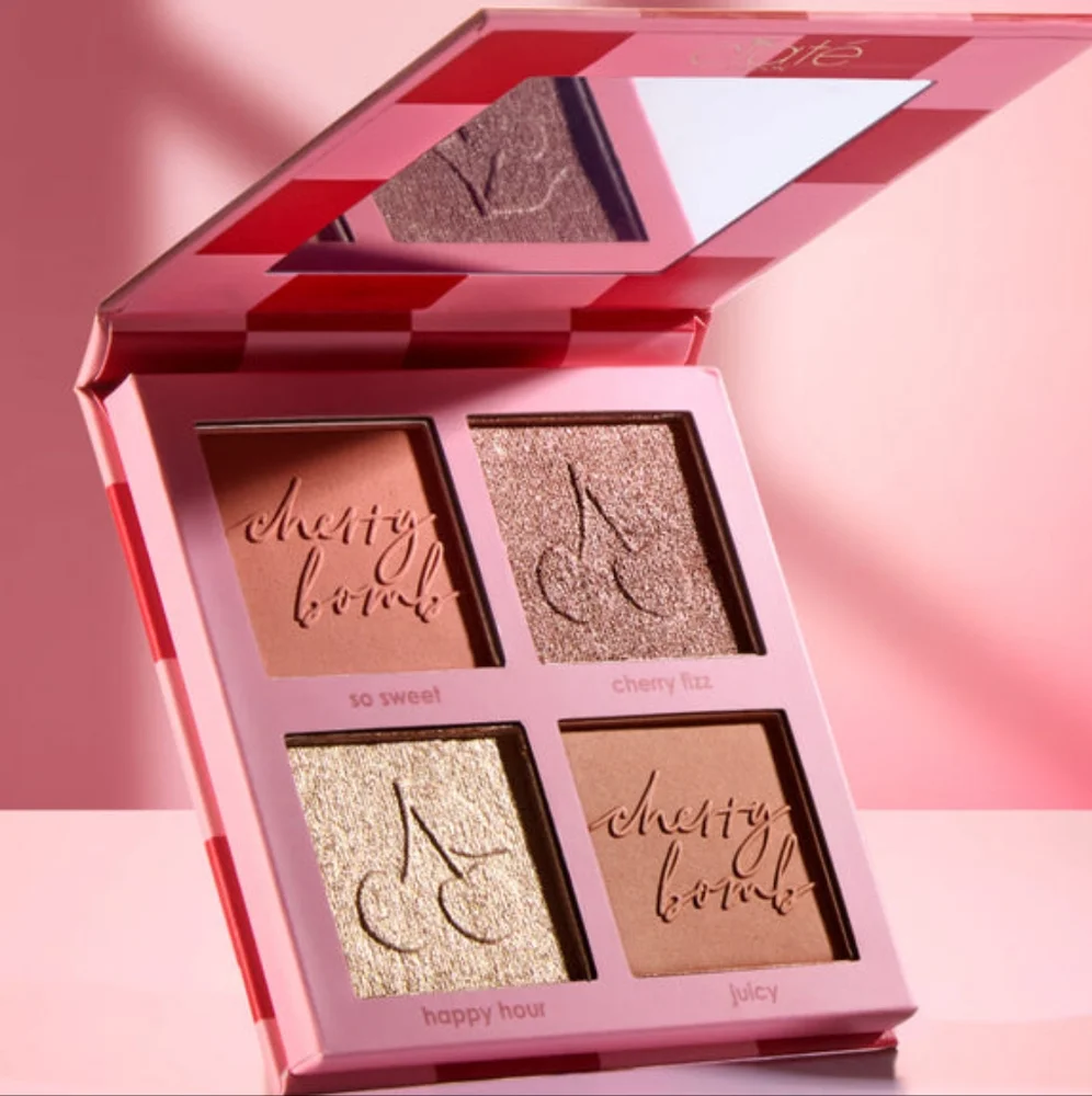 🔴 CIATE Cherry Bomb Blush and Highlighter Palette - Light/Medium